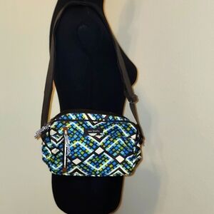 EUC Lighten Up on Horizon Crossbody, Vera Bradley